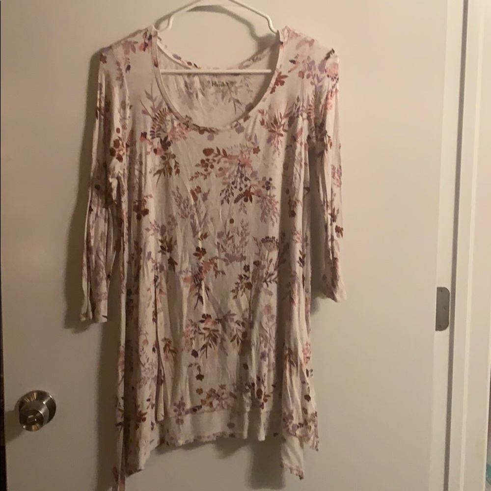 🟢 5/$20 Floral Shirt